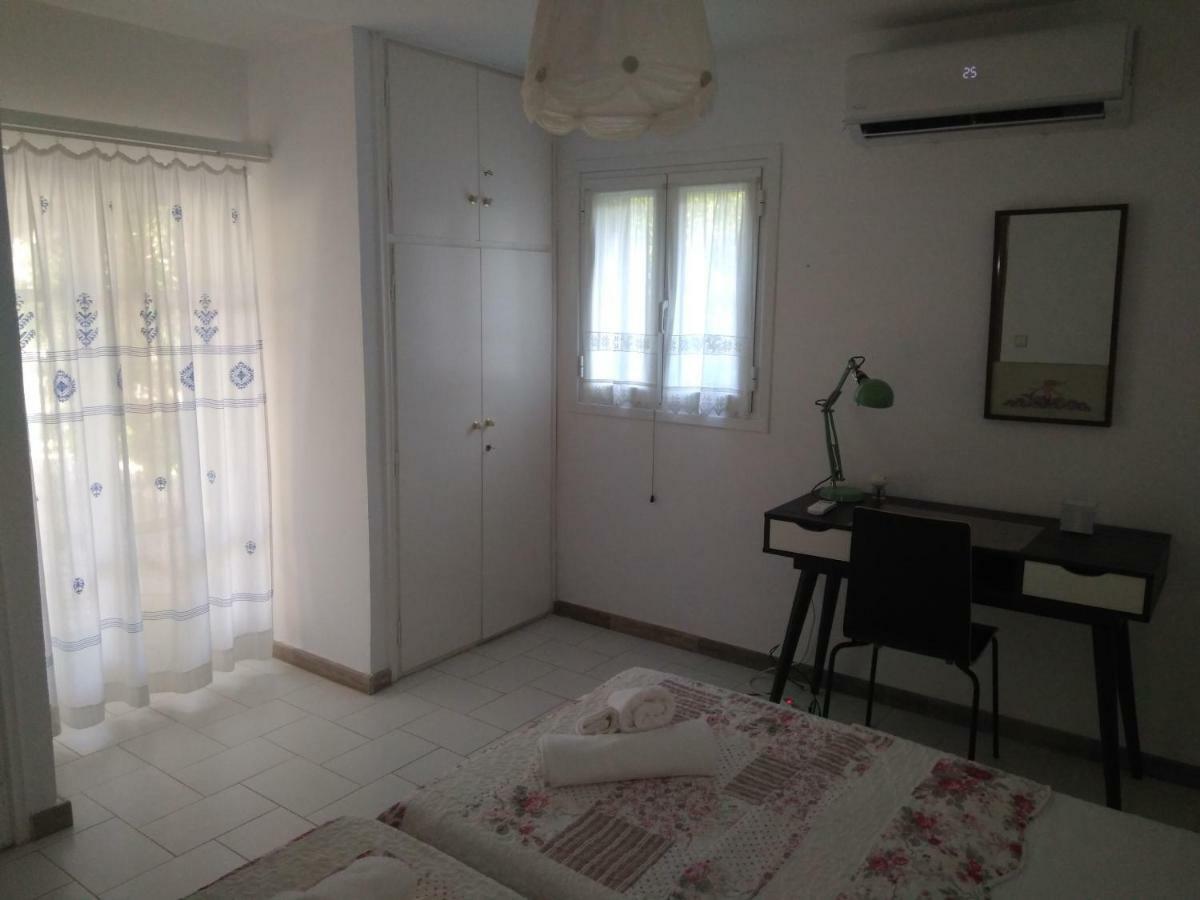 דירות איה אפימיה House With Garden Near The Sea מראה חיצוני תמונה