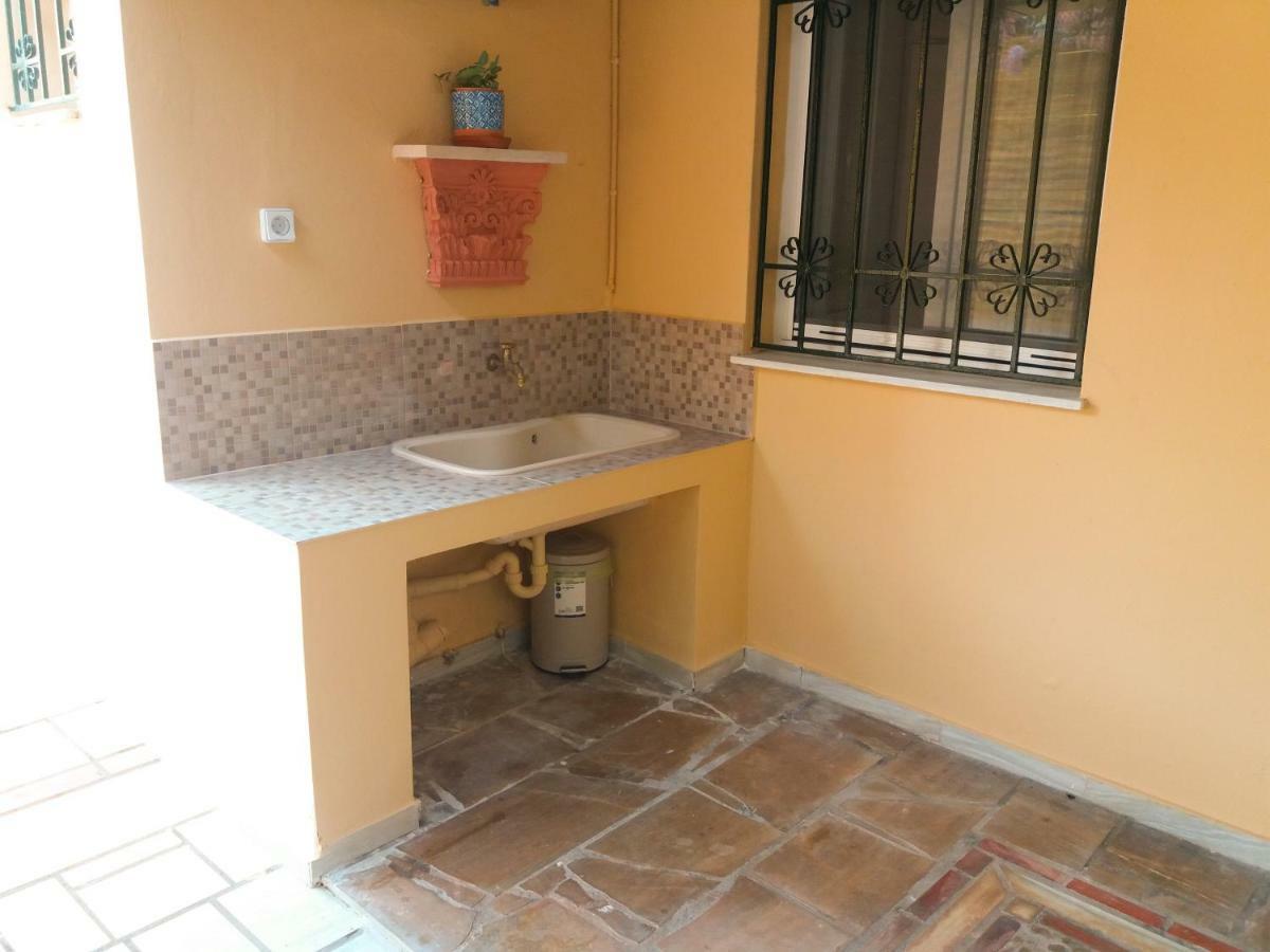 דירות איה אפימיה House With Garden Near The Sea מראה חיצוני תמונה